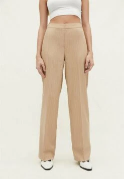 Stradivarius STRIPED SMART - Stoffhose - Beige