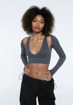 Stradivarius NAHTLOSER - Strickjacke - Dark Grey