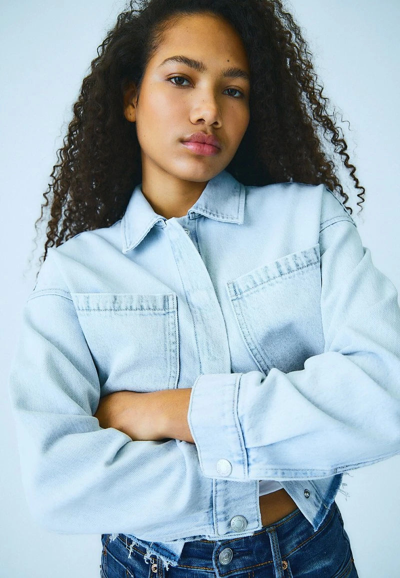 Stradivarius Jeansjacke - Light Blue Denim 5 Stradivarius Jeansjacke - Light Blue Denim – Bild 5