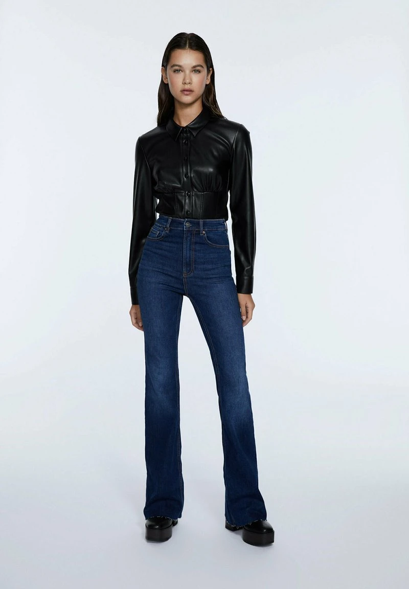 Stradivarius Jeans Bootcut - Dark Blue 2 Stradivarius Jeans Bootcut - Dark Blue – Bild 2