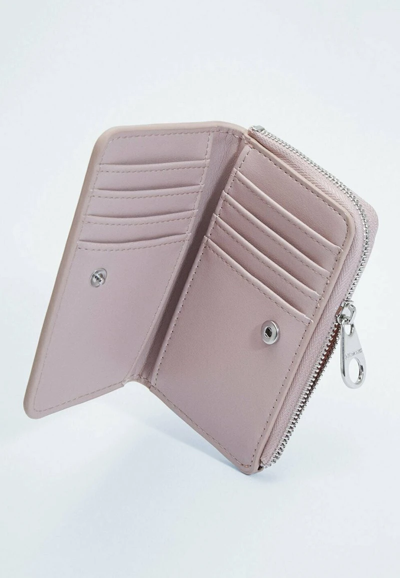 Stradivarius KARTENTASCHE MIT KROKOPRÄGUNG - Geldbörse - Light Pink 3 Stradivarius KARTENTASCHE MIT KROKOPRÄGUNG - Geldbörse - Light Pink – Bild 3