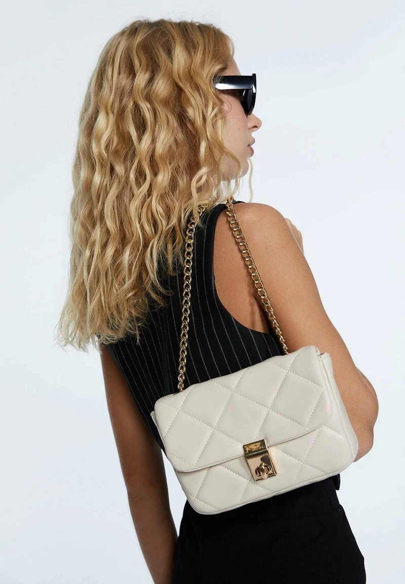 Stradivarius GESTEPPTE - Umhängetasche - Off White 2 Stradivarius GESTEPPTE - Umhängetasche - Off White – Bild 2