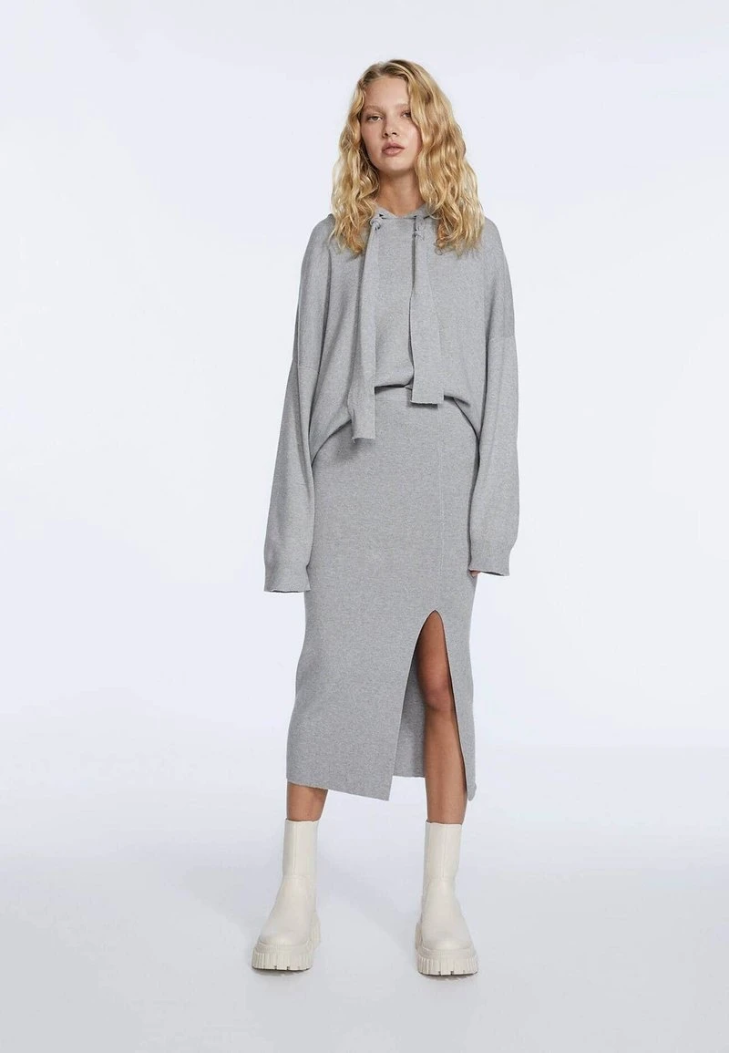 Stradivarius MIT SCHLITZ - Bleistiftrock - Silver 2 Stradivarius MIT SCHLITZ - Bleistiftrock - Silver – Bild 2