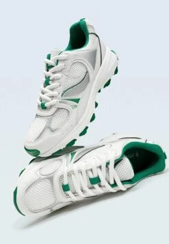 Stradivarius MIT ZIERELEMENT - Sneaker Low - Green 8 Stradivarius MIT ZIERELEMENT - Sneaker Low - Green -Stradivarius Deutschland Verkaufs-Shop 0837520c23e44984993ef315c88190cf