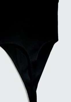 Stradivarius MIT MODISCHEM RÜCKEN - Top - Black 11 Stradivarius MIT MODISCHEM RÜCKEN - Top - Black -Stradivarius Deutschland Verkaufs-Shop 10ddd155fe7e415fa54bdac803679501