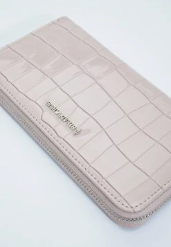 Stradivarius MIT KROKOPRÄGUNG UND REISSVERSCHLUSS - Geldbörse - Light Pink 9 Stradivarius MIT KROKOPRÄGUNG UND REISSVERSCHLUSS - Geldbörse - Light Pink -Stradivarius Deutschland Verkaufs-Shop 10ecc48192644827b585d9843f0352f7