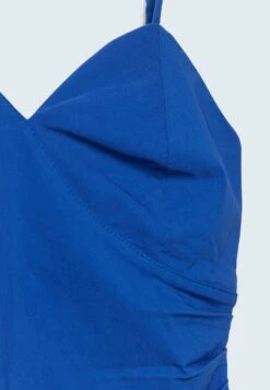 Stradivarius ASYMMETRISCHES BENGALIN - Top - Royal Blue -Stradivarius Deutschland Verkaufs-Shop 11c42b340a354d0e88c377e7717ec445