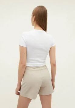 Stradivarius T-Shirt Print - White 8 Stradivarius T-Shirt Print - White -Stradivarius Deutschland Verkaufs-Shop 12e42859a0c14cf9a791623843a7c1b9