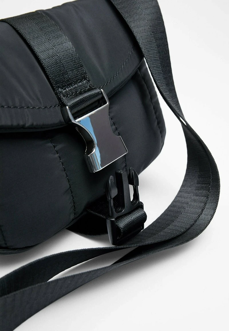 Stradivarius TECHNICAL MINI - Umhängetasche - Black 5 Stradivarius TECHNICAL MINI - Umhängetasche - Black – Bild 5