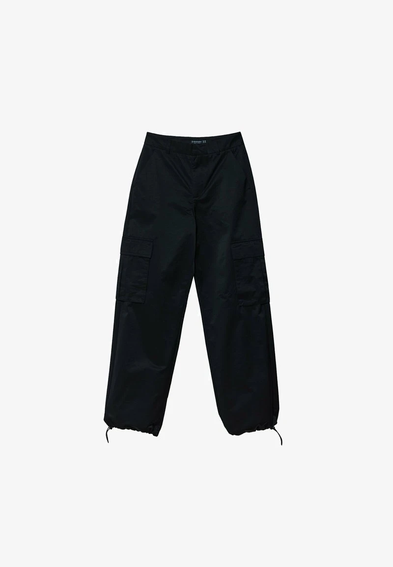 Stradivarius WITH PARACHUTE - Cargohose - Black 4 Stradivarius WITH PARACHUTE - Cargohose - Black – Bild 4