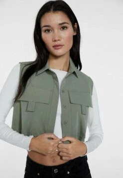 Stradivarius SLEEVELESS UTILITY - Top - Khaki -Stradivarius Deutschland Verkaufs-Shop 1588dede9a854210a95bca1b7fc8ea00