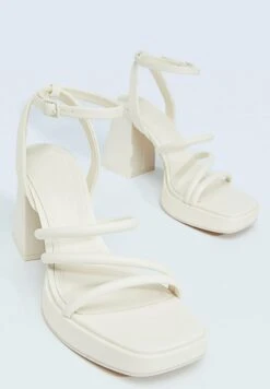 Stradivarius STRAPPY - High Heel Sandalette - Off White -Stradivarius Deutschland Verkaufs-Shop 16fe4bbd94c14a7482f152bc51309620