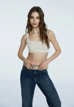 Stradivarius NAHTLOSES BRALETTE - Top - Offwhite