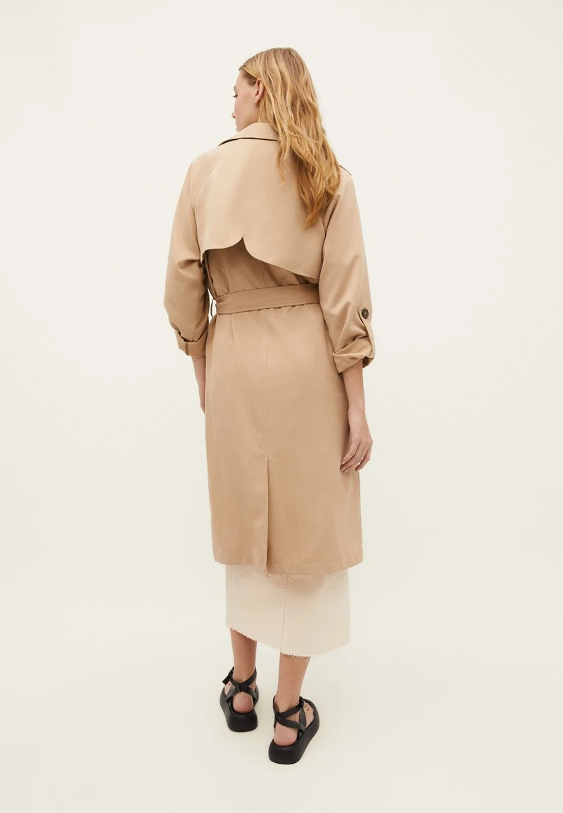 Stradivarius Trenchcoat - Stone 3 Stradivarius Trenchcoat - Stone – Bild 3
