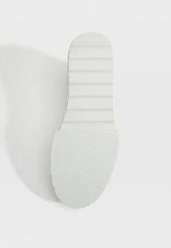 Stradivarius FLATFORM WITH MULTI-PIECES - Sneaker Low - Green -Stradivarius Deutschland Verkaufs-Shop 1ab593bf6b0647a6b19ed376830eb762