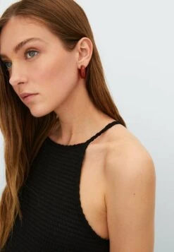 Stradivarius NECKHOLDER - Strickkleid - Black -Stradivarius Deutschland Verkaufs-Shop 1b3b10e09c4341f38bef5064fdf3a495