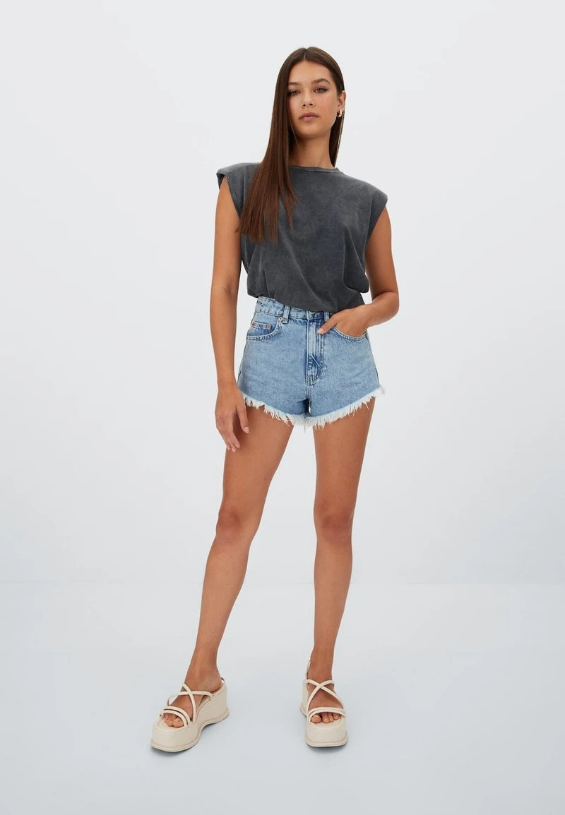 Stradivarius Jeans Shorts - Blue Denim 2 Stradivarius Jeans Shorts - Blue Denim – Bild 2