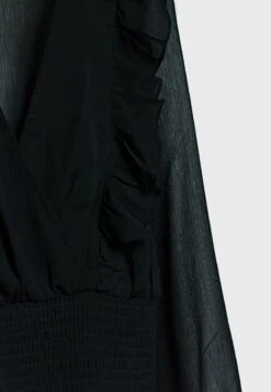 Stradivarius PLAIN RUFFLED ELASTIC - Bluse - Black 11 Stradivarius PLAIN RUFFLED ELASTIC - Bluse - Black -Stradivarius Deutschland Verkaufs-Shop 1c59b200db0144cc909786f4aa4a3fe1