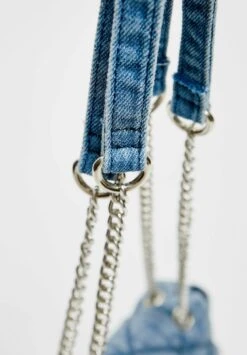 Stradivarius SMALL - Umhängetasche - Light Blue 10 Stradivarius SMALL - Umhängetasche - Light Blue -Stradivarius Deutschland Verkaufs-Shop 1d730e1ea55d4f3caa66e43f7525a00d