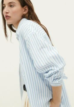 Stradivarius DAILY - Hemdbluse - Blue 9 Stradivarius DAILY - Hemdbluse - Blue -Stradivarius Deutschland Verkaufs-Shop 1e135cd51a6c4ba0941aa0d9f7050ee7