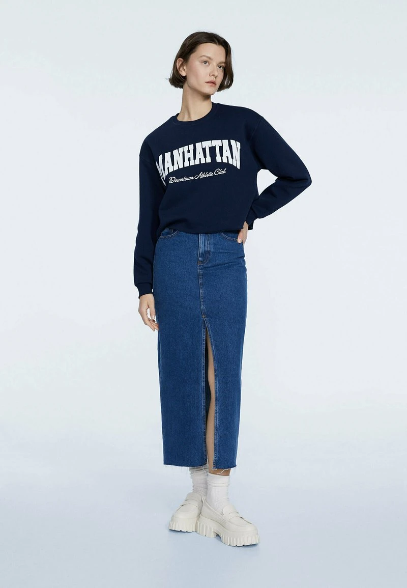 Stradivarius CROPPED MIT PRINT 06601661 - Sweatshirt - Dark Blue 2 Stradivarius CROPPED MIT PRINT 06601661 - Sweatshirt - Dark Blue – Bild 2