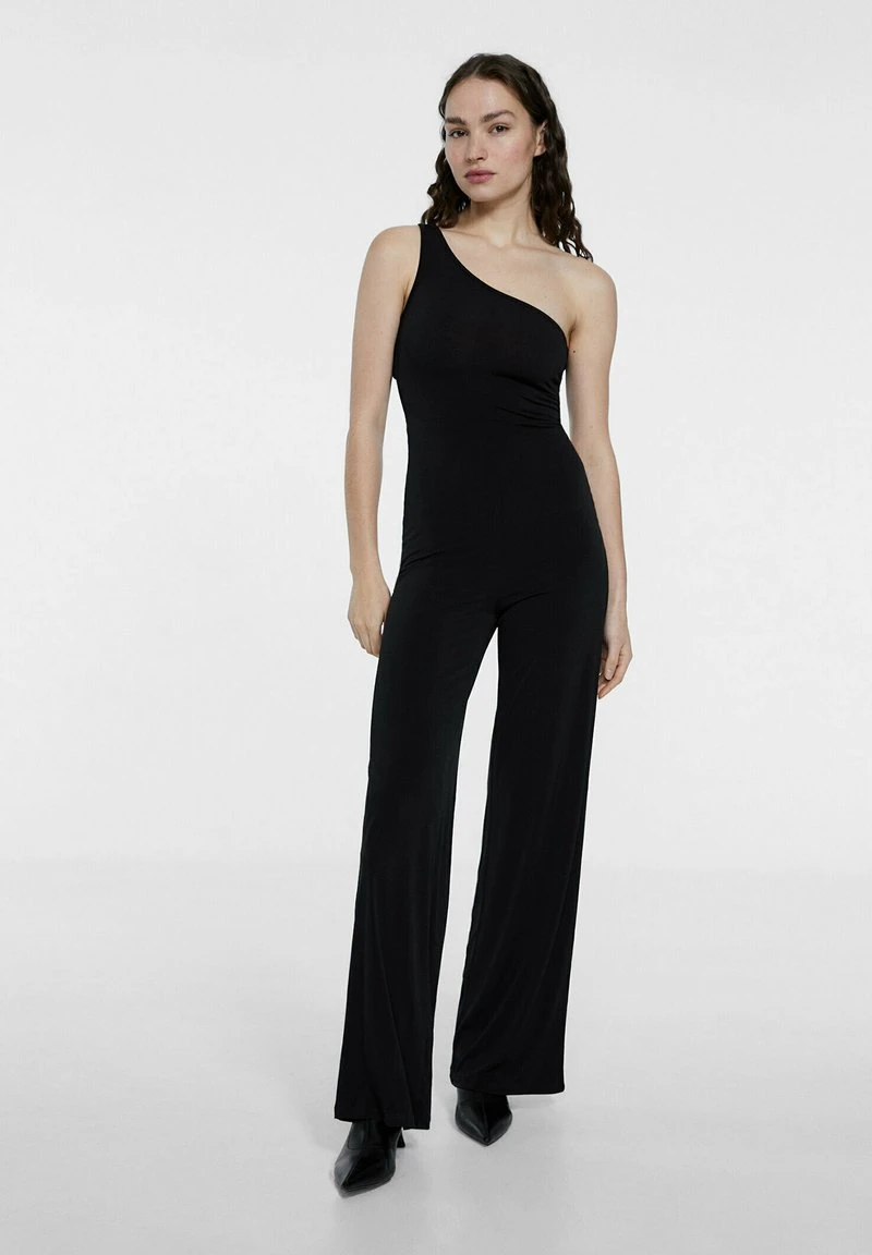 Stradivarius WITH CRISS CROSS BACK - Jumpsuit - Black 1 Stradivarius WITH CRISS CROSS BACK - Jumpsuit - Black