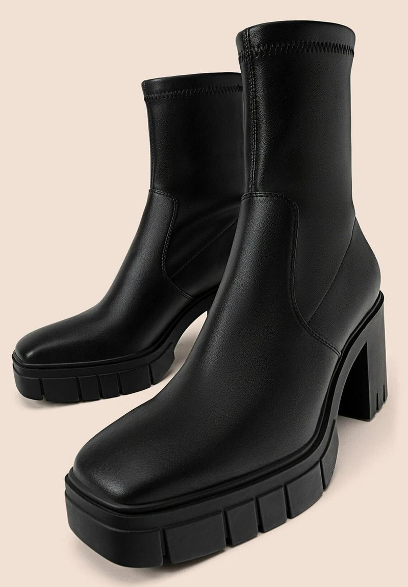 Stradivarius MIT HALBHOHEM ABSATZ - High Heel Stiefelette - Black 2 Stradivarius MIT HALBHOHEM ABSATZ - High Heel Stiefelette - Black – Bild 2