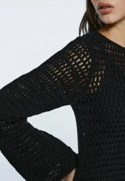 Stradivarius MIT LOCHMUSTER - Strickkleid - Black -Stradivarius Deutschland Verkaufs-Shop 2b934d8fd621483dbad7ba0a9b82d959