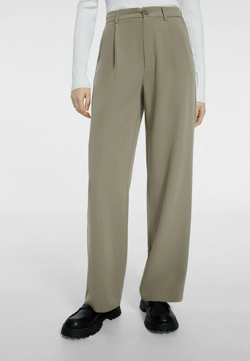 Stradivarius LONG - Stoffhose - Khaki 1 Stradivarius LONG - Stoffhose - Khaki