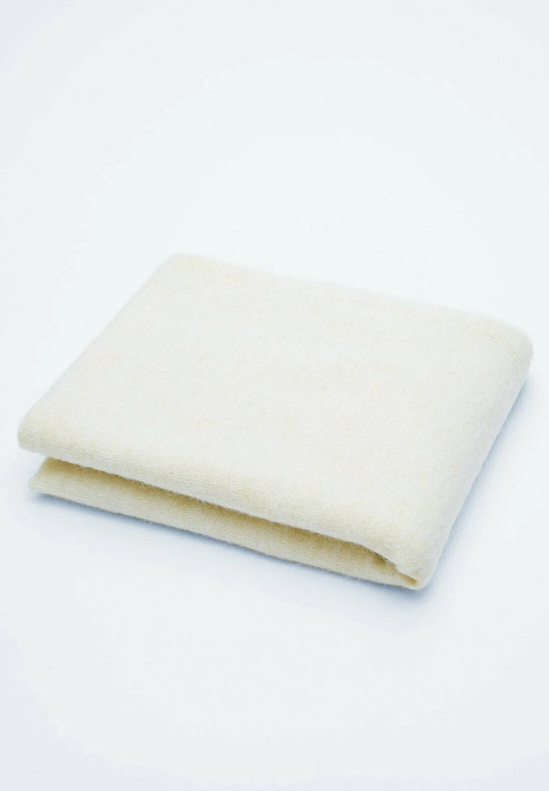 Stradivarius Schal - Off White 5 Stradivarius Schal - Off White – Bild 5