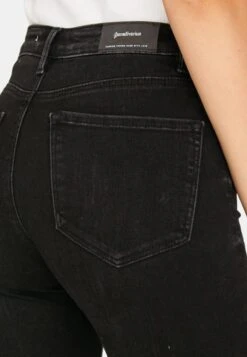 Stradivarius MIT HOHEM BUND - Jeans Skinny Fit - Black 9 Stradivarius MIT HOHEM BUND - Jeans Skinny Fit - Black -Stradivarius Deutschland Verkaufs-Shop 2f4d260ab3064abdae038d5659504148