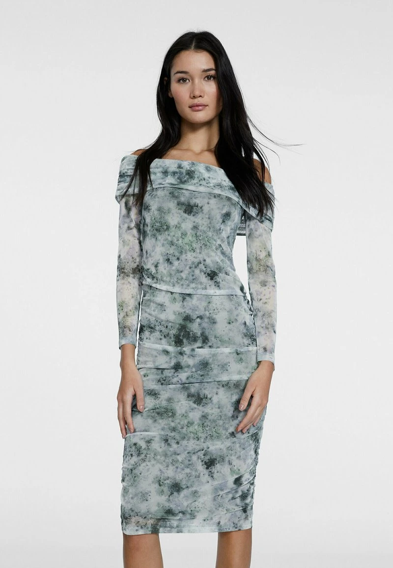 Stradivarius Etuikleid - Khaki 1 Stradivarius Etuikleid - Khaki