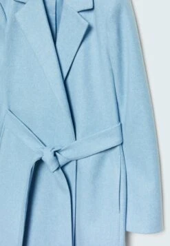 Stradivarius MIT GÜRTEL - Klassischer Mantel - Blue 11 Stradivarius MIT GÜRTEL - Klassischer Mantel - Blue -Stradivarius Deutschland Verkaufs-Shop 3463b25111894ee481aac284d4eb2c0a