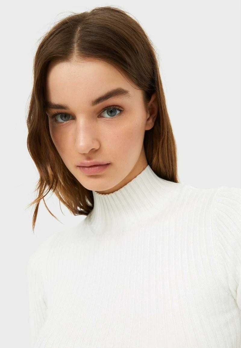 Stradivarius STEHKRAGEN - Strickpullover - White 4 Stradivarius STEHKRAGEN - Strickpullover - White – Bild 4