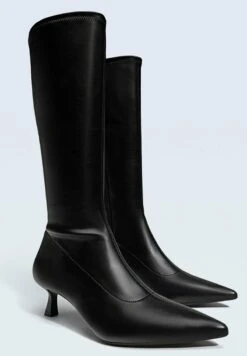 Stradivarius MIT STILETTOABSATZ UND HOHEM SCHAFT - Stiefel - Black 11 Stradivarius MIT STILETTOABSATZ UND HOHEM SCHAFT - Stiefel - Black -Stradivarius Deutschland Verkaufs-Shop 389a2dd16791425b8b869bc1893de840