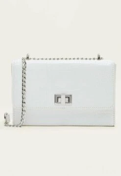 Stradivarius RIGID MOCK CROC - Umhängetasche - White -Stradivarius Deutschland Verkaufs-Shop 38a46342bffb43fbb15de76ae3bff453