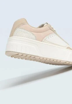 Stradivarius FLATFORM WITH MULTI-PIECES - Sneaker Low - Beige 9 Stradivarius FLATFORM WITH MULTI-PIECES - Sneaker Low - Beige -Stradivarius Deutschland Verkaufs-Shop 3979372c605f46ebb1ea97efc60fc9c9