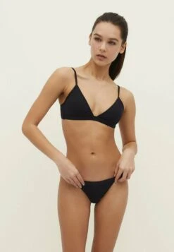 Stradivarius TRIANGLE - Bikini-Top - Black