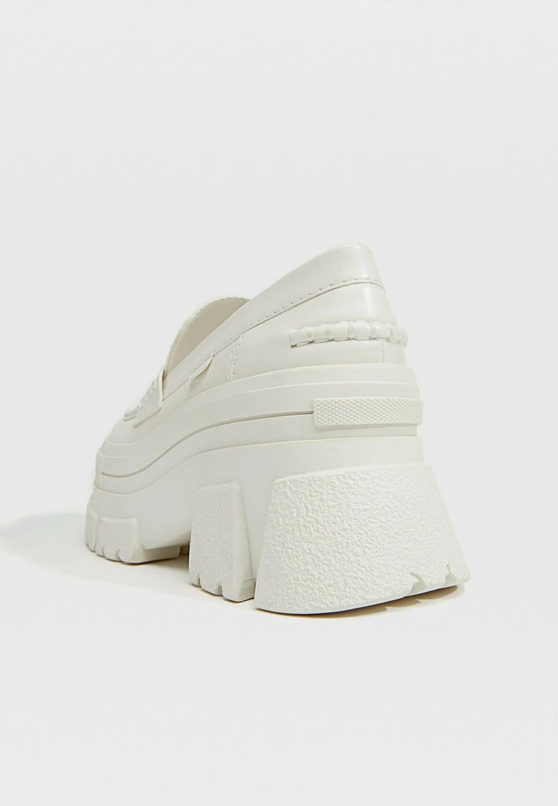 Stradivarius Slipper - Off White 5 Stradivarius Slipper - Off White – Bild 5