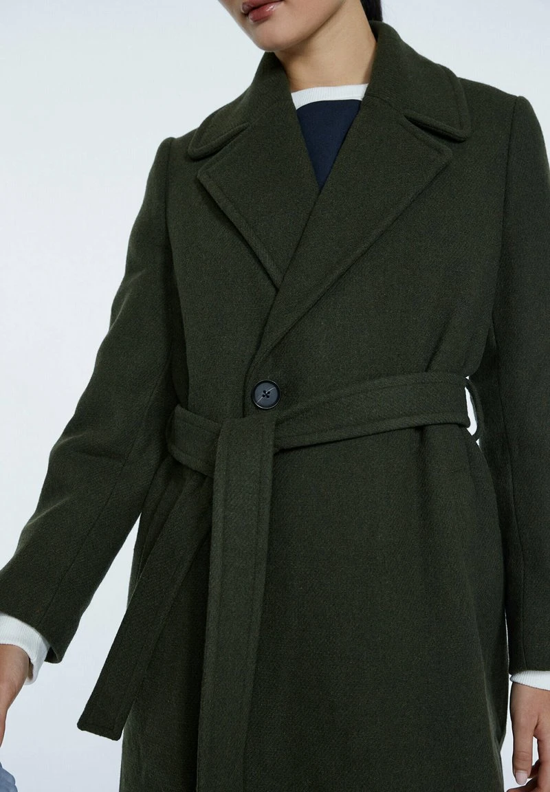 Stradivarius BASIC MIT GÜRTEL - Klassischer Mantel - Khaki 4 Stradivarius BASIC MIT GÜRTEL - Klassischer Mantel - Khaki – Bild 4