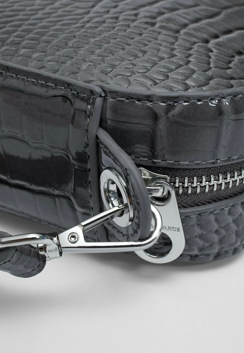 Stradivarius MOCK CROC REPORTER - Umhängetasche - Grey 4 Stradivarius MOCK CROC REPORTER - Umhängetasche - Grey – Bild 4