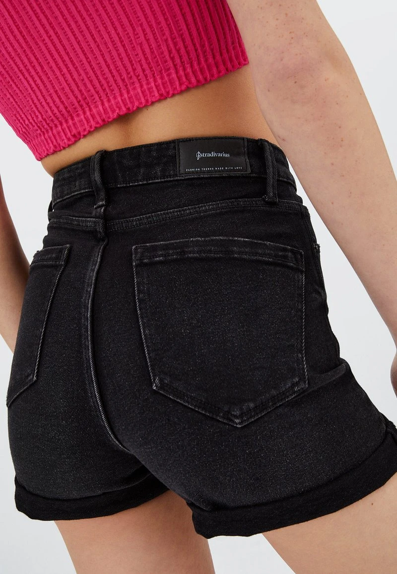 Stradivarius Jeans Shorts - Black 3 Stradivarius Jeans Shorts - Black – Bild 3