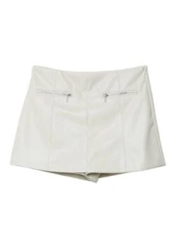 Stradivarius Shorts - Offwhite 8 Stradivarius Shorts - Offwhite -Stradivarius Deutschland Verkaufs-Shop 3d9f7cc41f604cfab4e45a3c0bf0ac95
