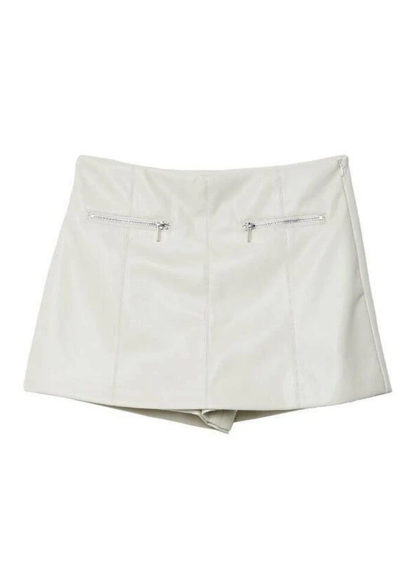 Stradivarius Shorts - Offwhite 3 Stradivarius Shorts - Offwhite – Bild 3