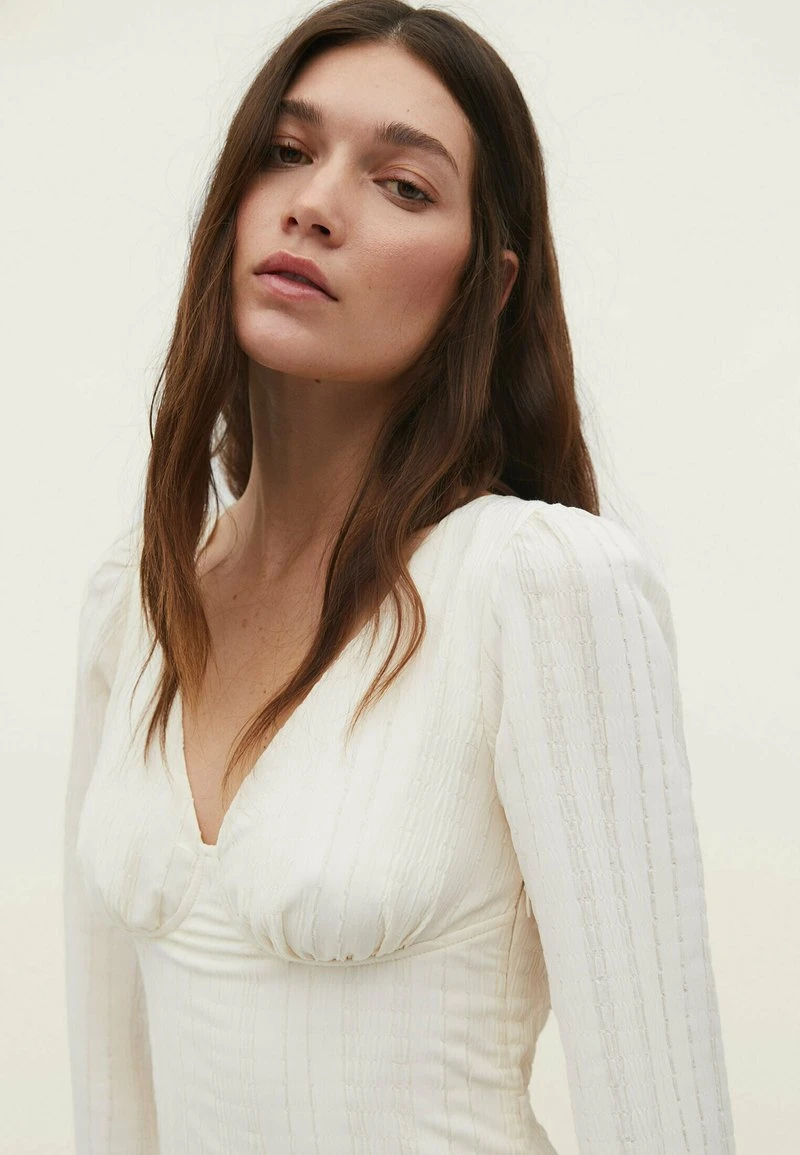 Stradivarius WITH LACE-UP BACK - Freizeitkleid - Beige 4 Stradivarius WITH LACE-UP BACK - Freizeitkleid - Beige – Bild 4