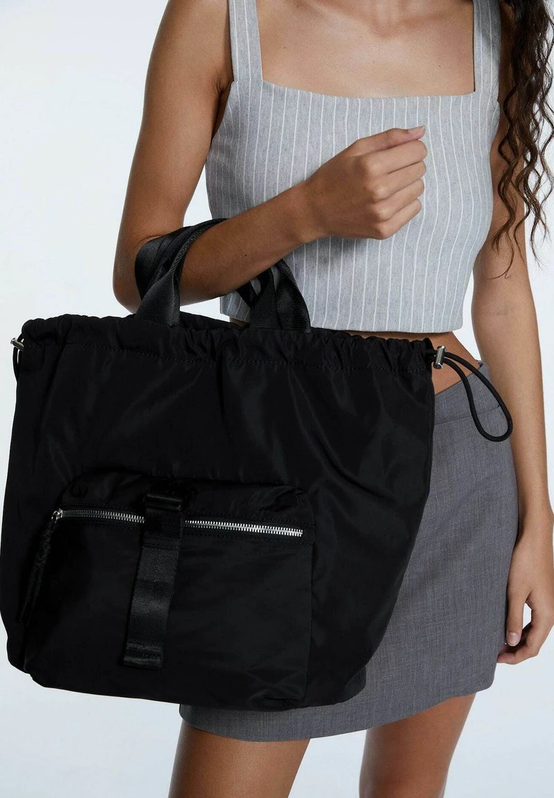 Stradivarius WANDELBARER - Tagesrucksack - Black 2 Stradivarius WANDELBARER - Tagesrucksack - Black – Bild 2