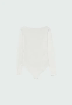 Stradivarius LANGARM-BODY MIT HERZAUSSCHNITT - Langarmshirt - White 11 Stradivarius LANGARM-BODY MIT HERZAUSSCHNITT - Langarmshirt - White -Stradivarius Deutschland Verkaufs-Shop 42b89ee5e6d844bf871f63f8a146c097