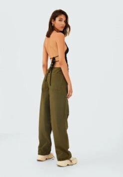 Stradivarius PARACHUTE POPELIN - Jogginghose - Khaki -Stradivarius Deutschland Verkaufs-Shop 42c3e455d36440aca834eae5b98f5461