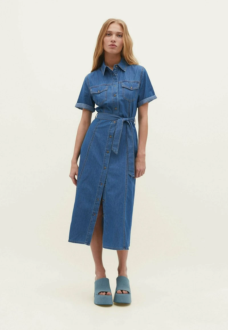 Stradivarius Jeanskleid - Light Blue 2 Stradivarius Jeanskleid - Light Blue – Bild 2