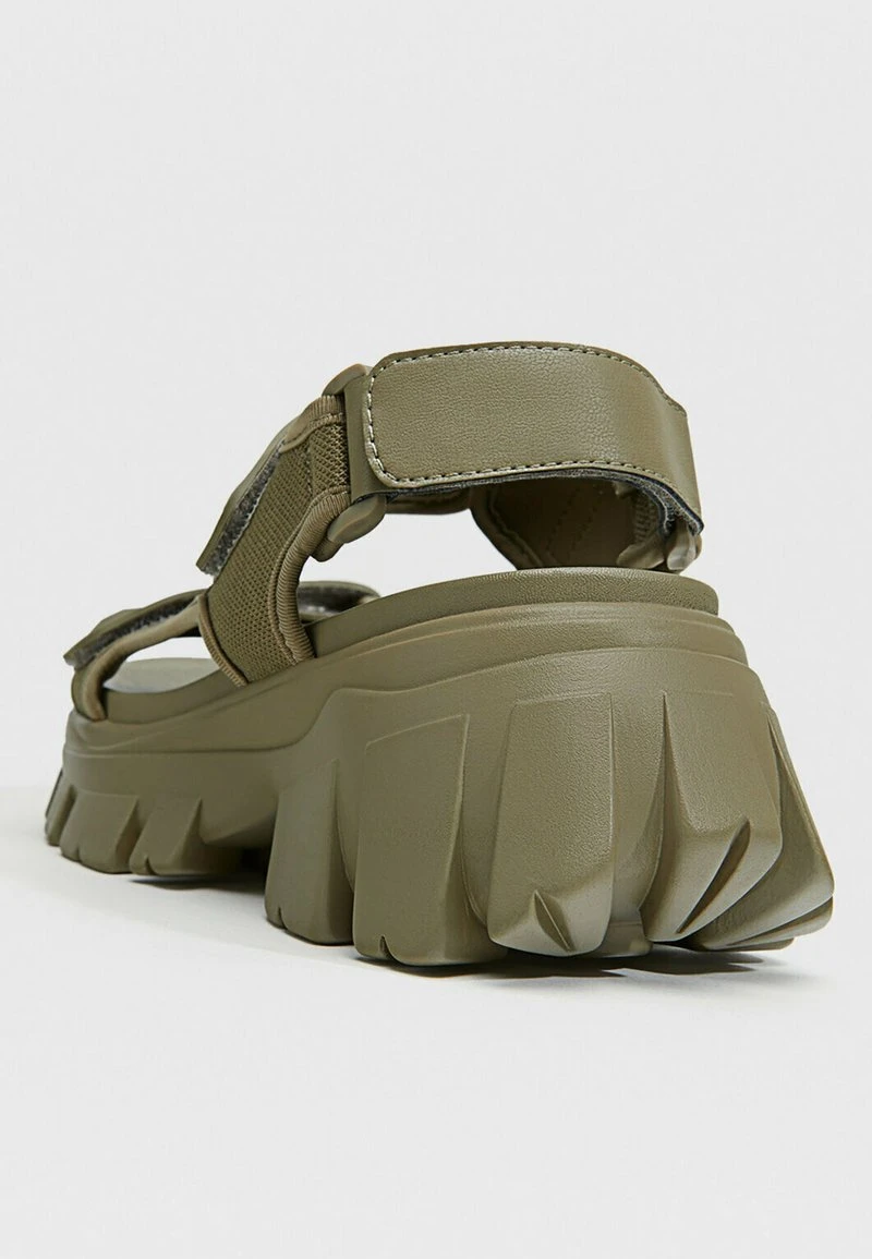 Stradivarius FLAT SPORTY - Plateausandalette - Green 5 Stradivarius FLAT SPORTY - Plateausandalette - Green – Bild 5